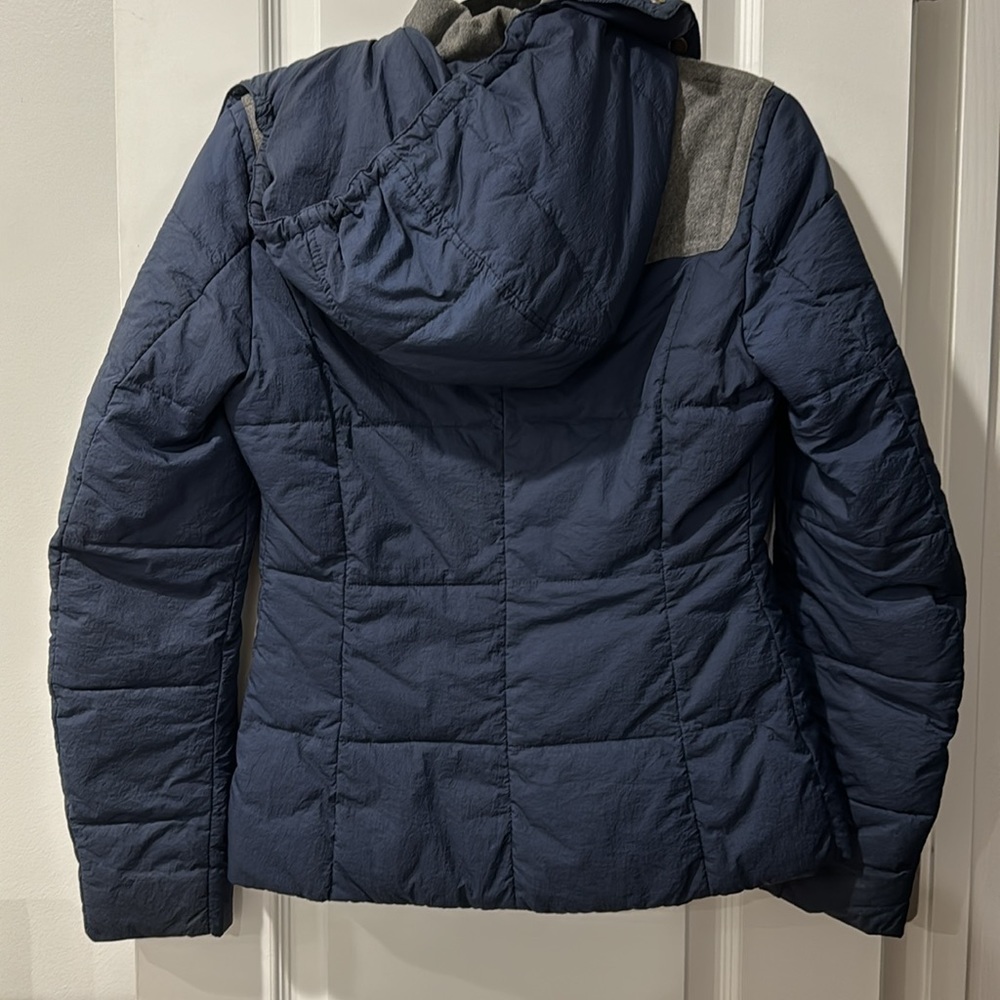 Blue jacket - Picture 2 of 2